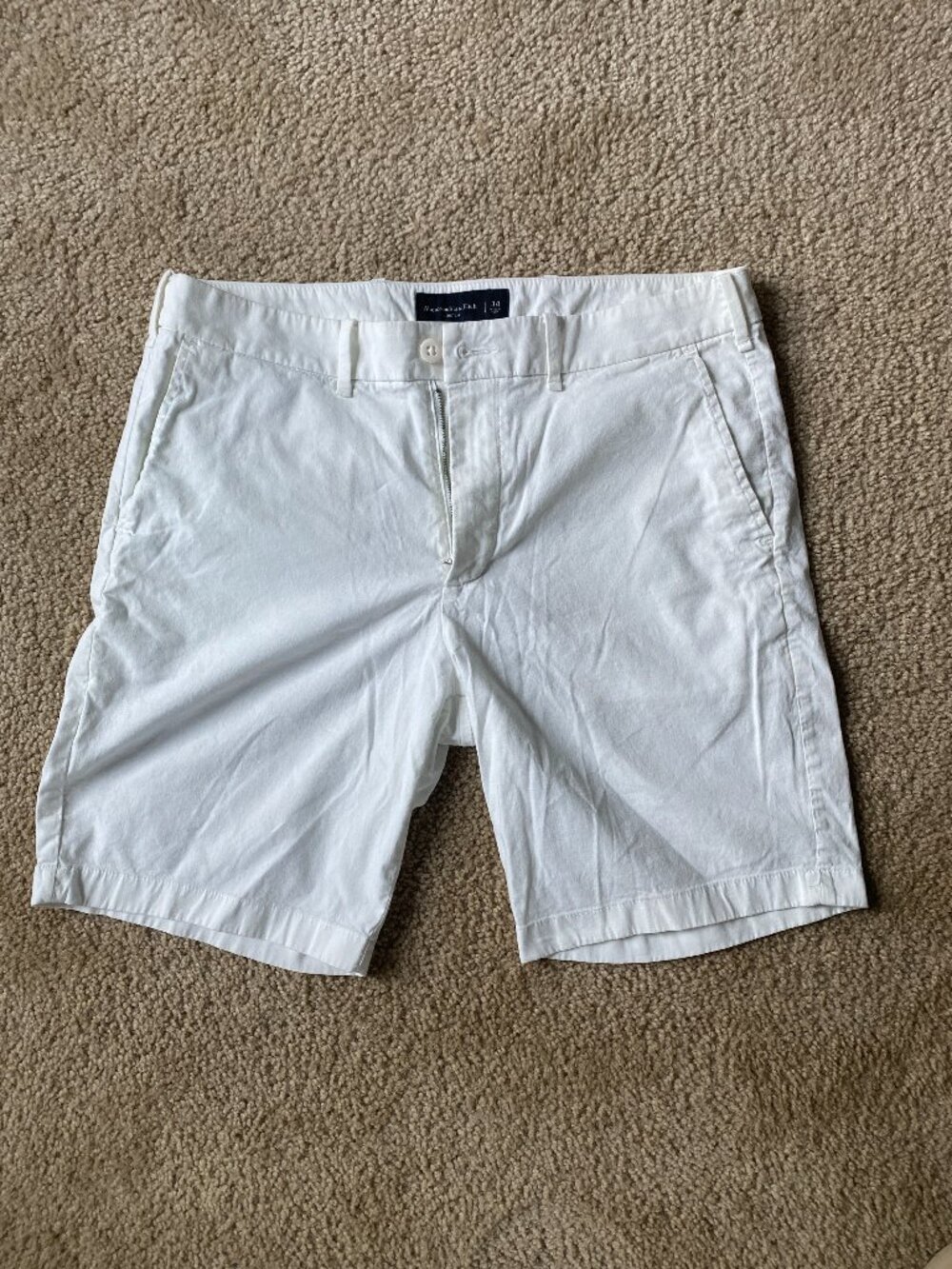Abercrombie & Fitch Men’s White Cotton Chino Shorts – Size 34 Waist, Clean Summe